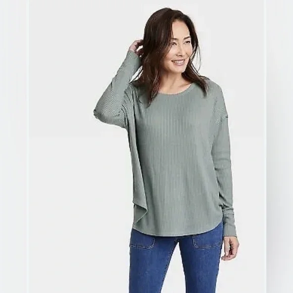 Womens NWT Knox Rose Ribbed Light Green Oversized Tunic Top Shirt - Picture 1 of 8